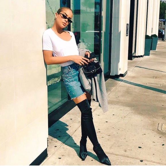 ✨ GRLFRND Milla Embellished Mini✨Size 27 - Picture 3 of 8